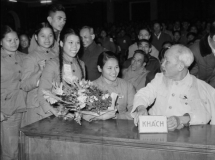 Chủ tịch Hồ Chí Minh với thế hệ trẻ Việt Nam