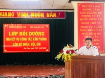 Khai giảng Lớp bồi dưỡng nghiệp vụ công tác văn phòng cán bộ Đoàn, Hội, Đội - Năm 2025