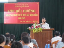 Bế giảng lớp: Bồi dưỡng nghiệp vụ công tác tổ chức xây dựng Đảng năm 2023