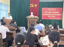 Bế giảng Lớp bồi dưỡng ngạch chuyên viên và tương đương khóa 51 năm 2023
