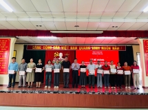 Tin Bế giảng Lớp bồi dưỡng cán bộ lãnh đạo, quản lý Mặt trận Tổ quốc và các tổ chức chính trị - xã hội cấp cơ sở năm 2025  (lớp 2) 