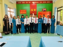 Tin Đại hội các chi bộ