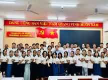 LỚP TRUNG CẤP LÝ LUẬN CHÍNH TRỊ K100, HỆ TẬP TRUNG, NĂM 2024 ĐI NGHIÊN CỨU THỰC TẾ TẠI THÀNH PHỐ ĐÀ NẴNG