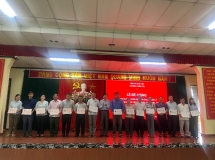 Tin Bế giảng: Lớp bồi dưỡng cán bộ lãnh đạo, quản lý Mặt trận Tổ quốc và các tổ chức chính trị - xã hội cấp cơ sở năm 2025 (Lớp thứ 4)